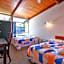 Aaryn Court Motel
