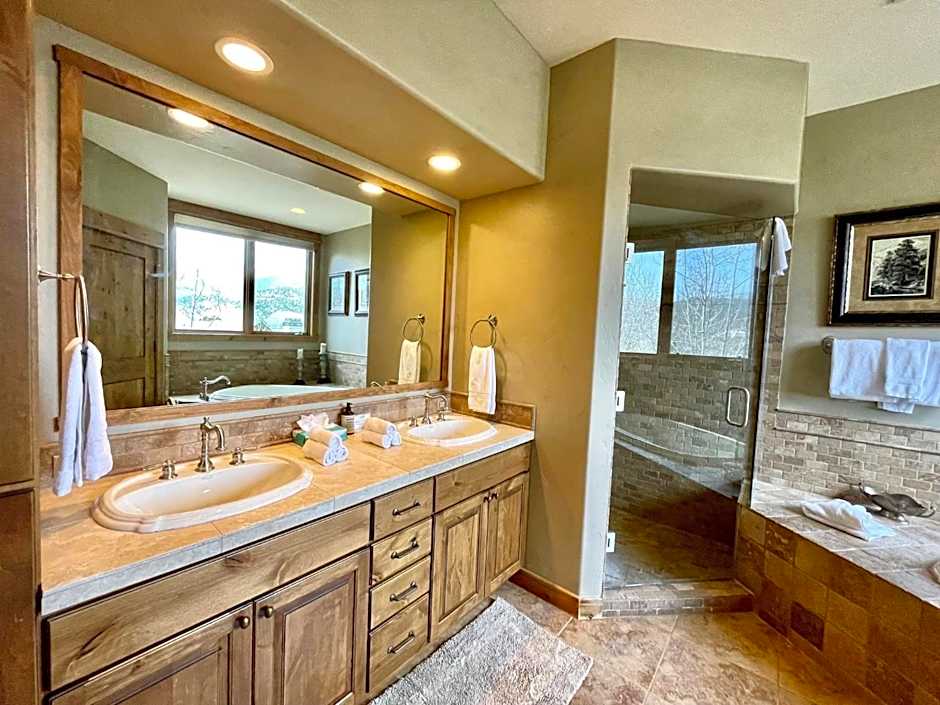 Arrowhead Village, A Vail Resorts Property