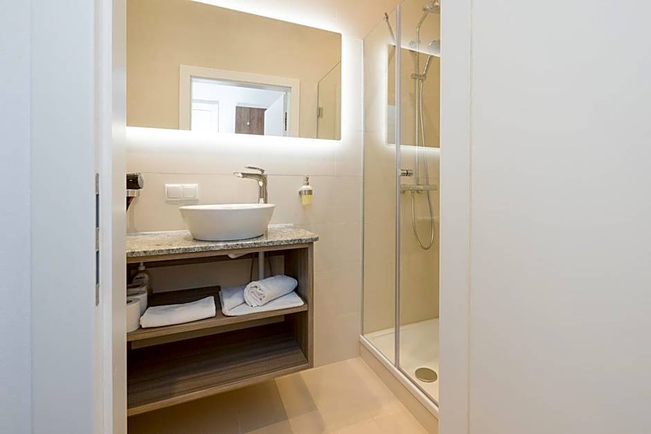 Vienna Stay Apartments or Rooms 1050