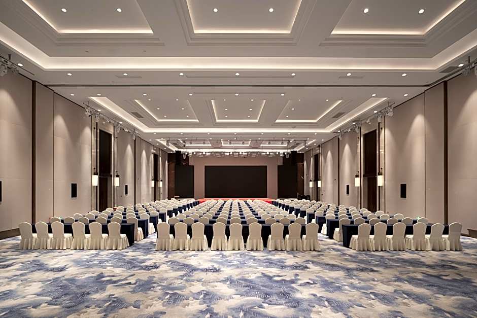 Wudangshan Jianguo Hotel
