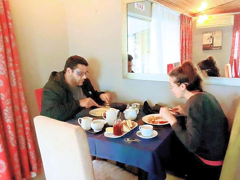 Valley View Guest House