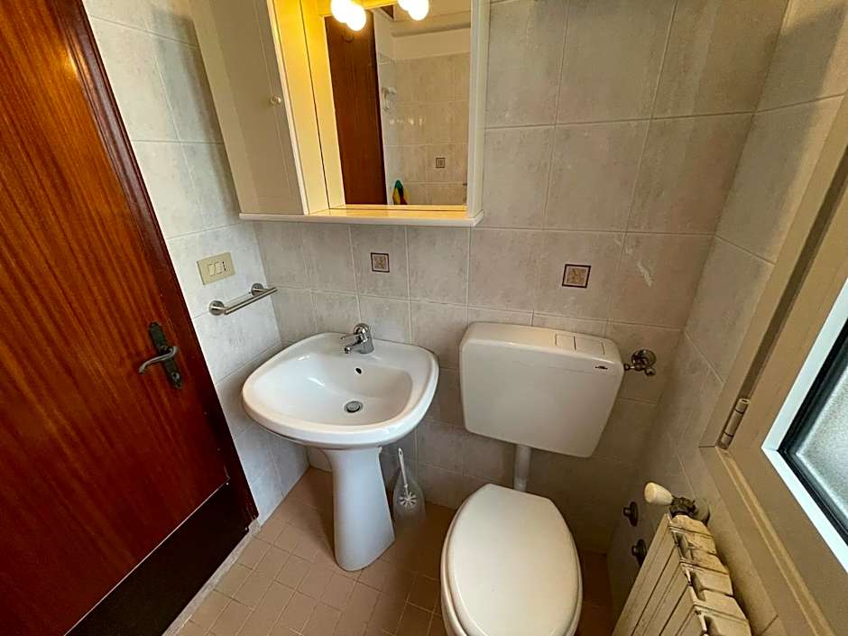 Big Apartment with 3 rooms