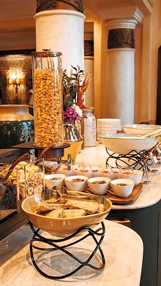 Palazzo Hotel