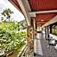 Lotus Friendly Hotel