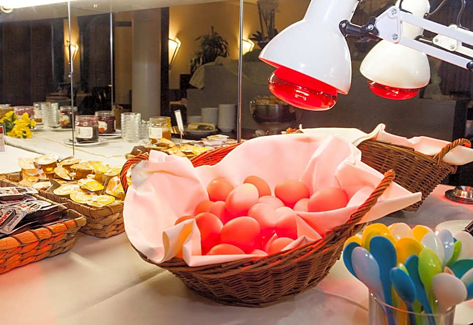 Tripinn Bristol Hotel Mainz