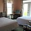 Lynwood Inn