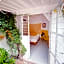 Casa Canario Hostel