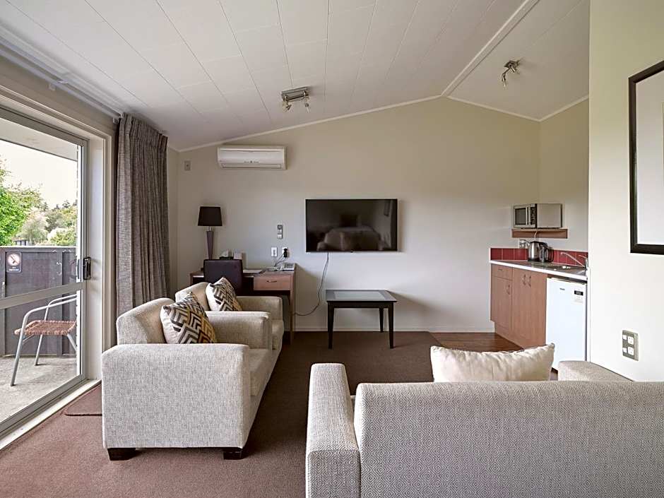 Suncourt Hotel & Conference Centre