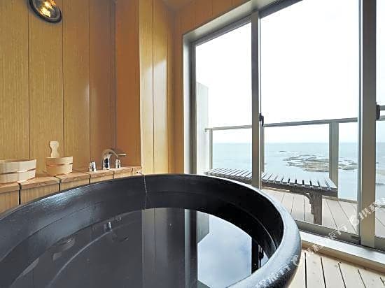 OARAI HOTEL
