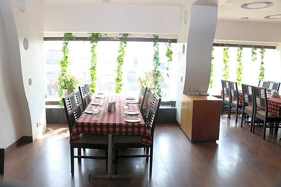 Hotel Kohinoor Plaza