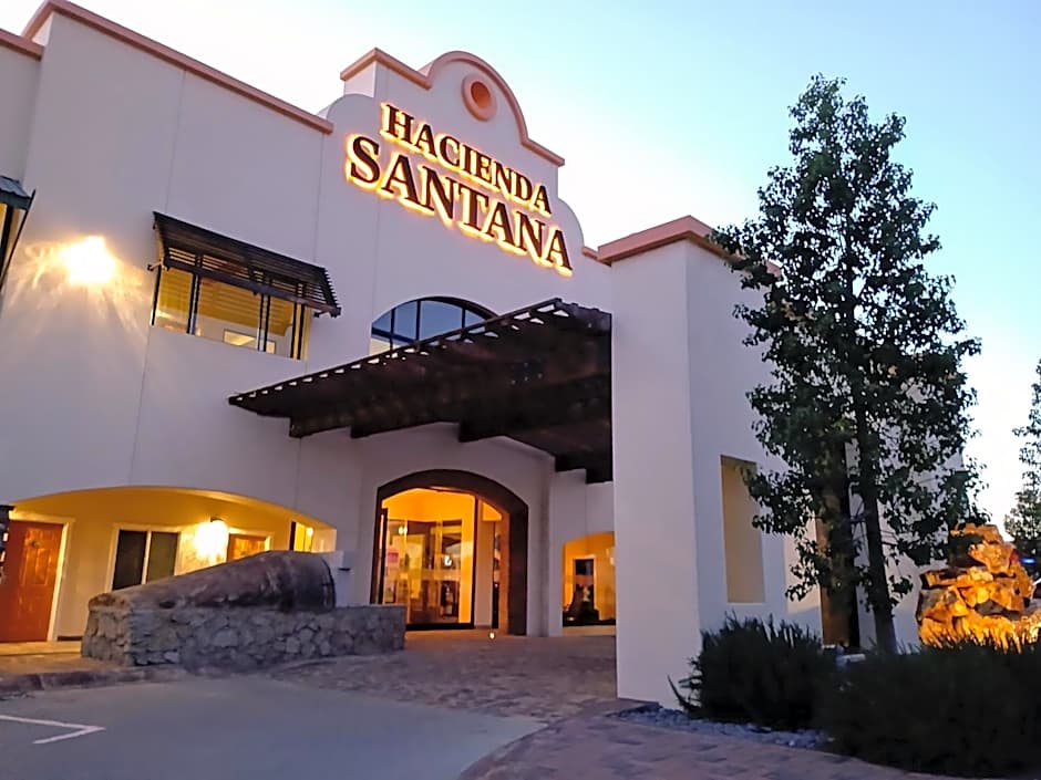 Hotel Hacienda Santana