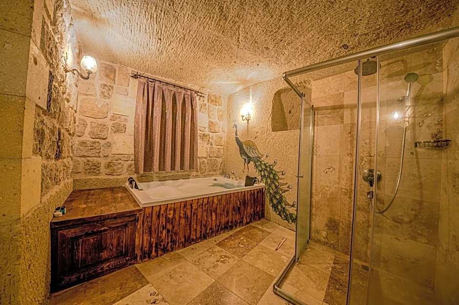 Capp Royal Cave HOTEL