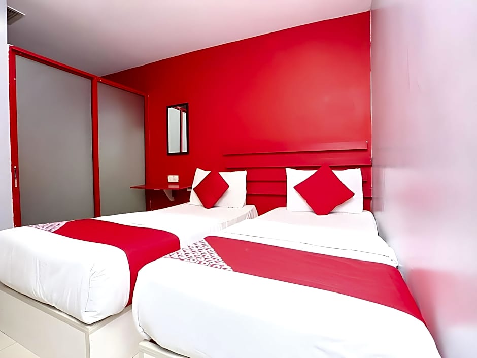 OYO 89654 My New Home Hotel