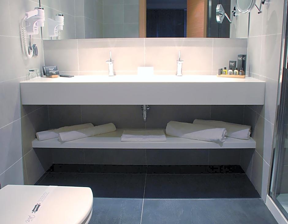 Met Boutique Hotel