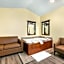 Econo Lodge Inn and Suites Eau Claire