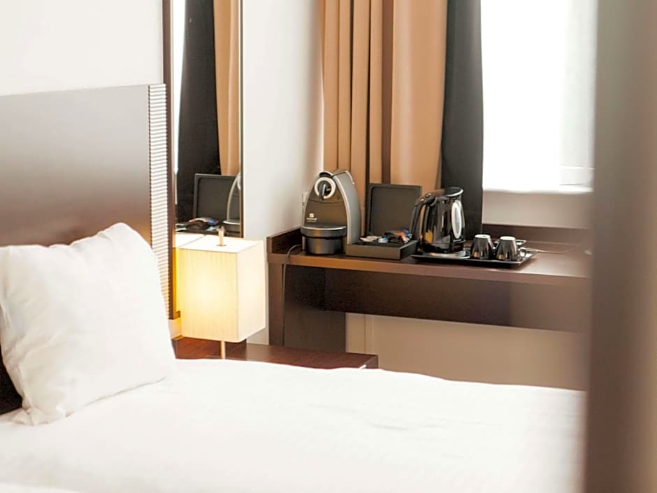 Hotel des Colonies Brussels by Mercure