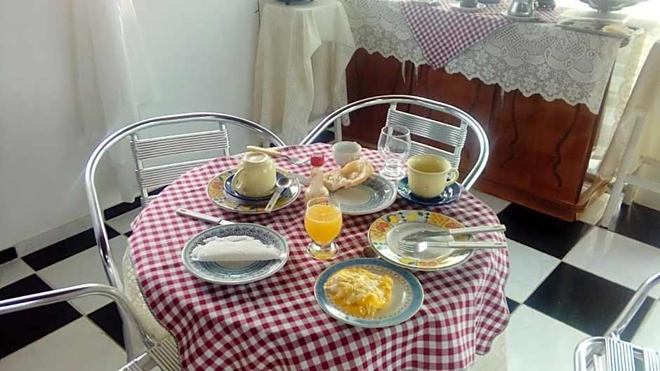 Pousada Tiriri Guesthouse