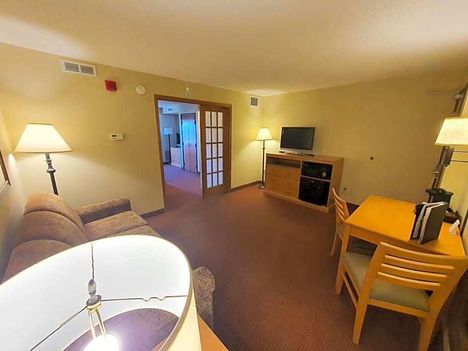 AmeriVu Inn and Suites - Waconia