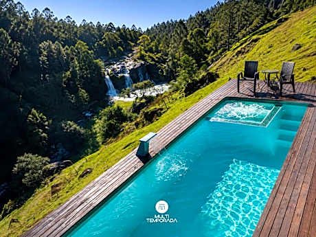 Pousada Dona Teresinha com Piscina Aquecida - São Bonifácio/SC