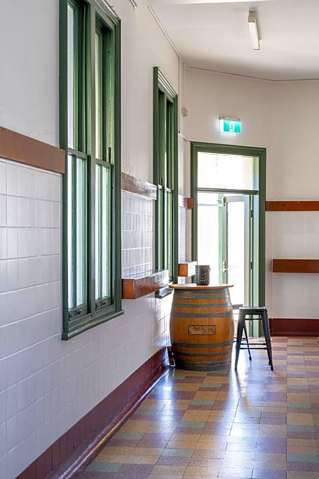 Queensport Hotel