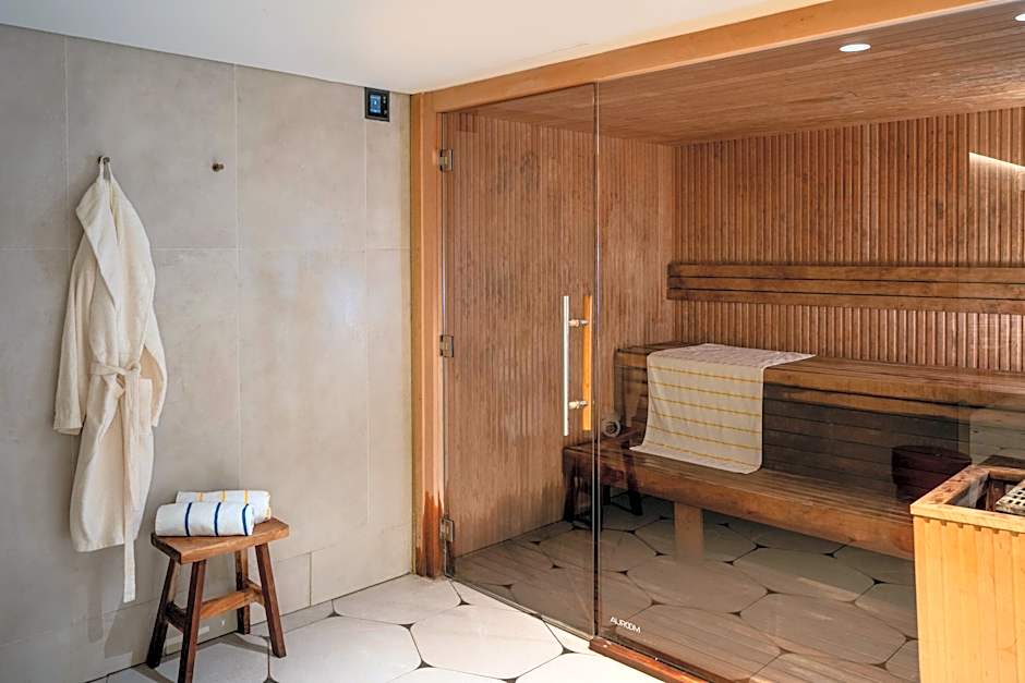 Oasis Spa Club Dead Sea Hotel - 16 years Plus