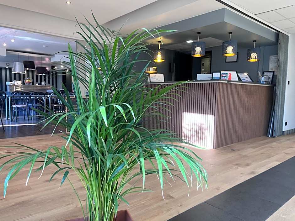 Brit Hotel Baillet-en-France