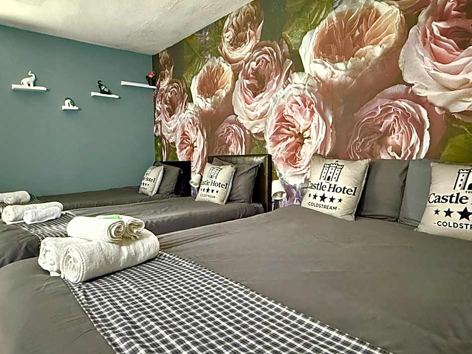 Modern Rooms with SELF Check-In The Castle, Coldstream