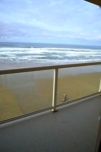 Elizabeth Oceanfront Suites, an Ascend Collection Hotel
