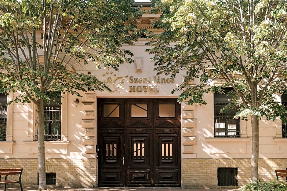Szent Janos Hotel