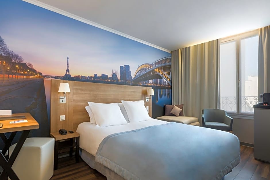 Best Western Rives de Paris La Defense