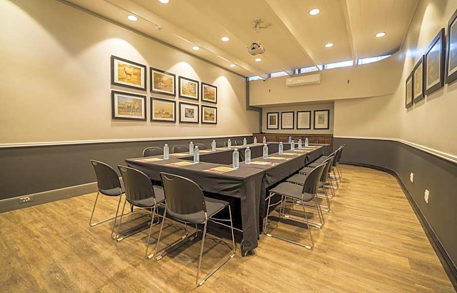 Hotel 224 & Apartments