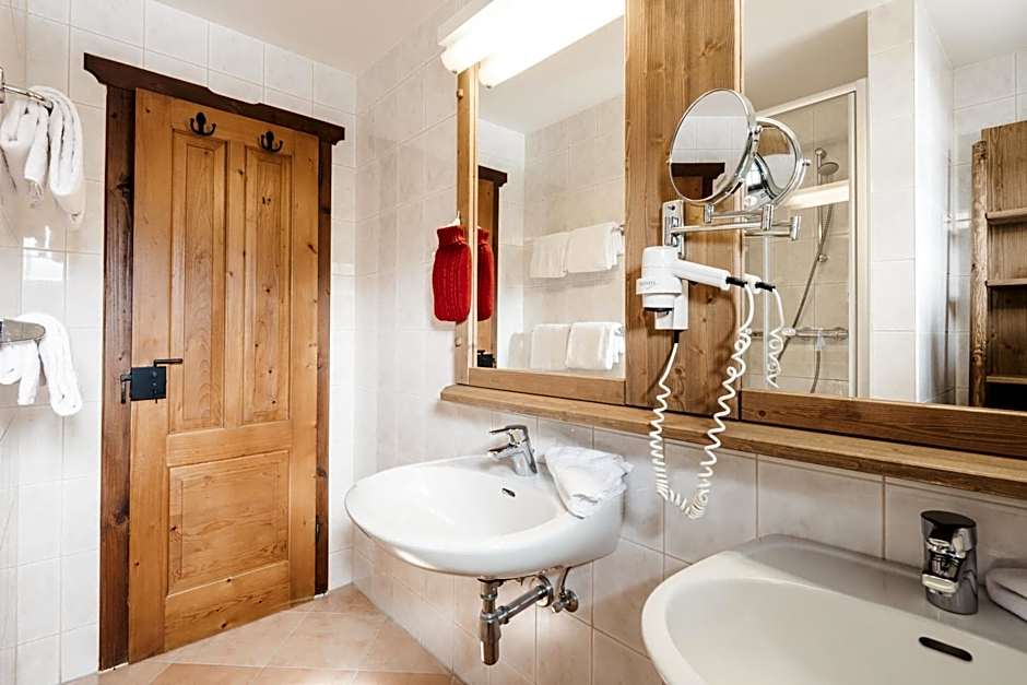 Naturel Hoteldorf Schönleitn