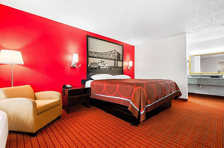 Super 8 by Wyndham Baton Rouge/I-10
