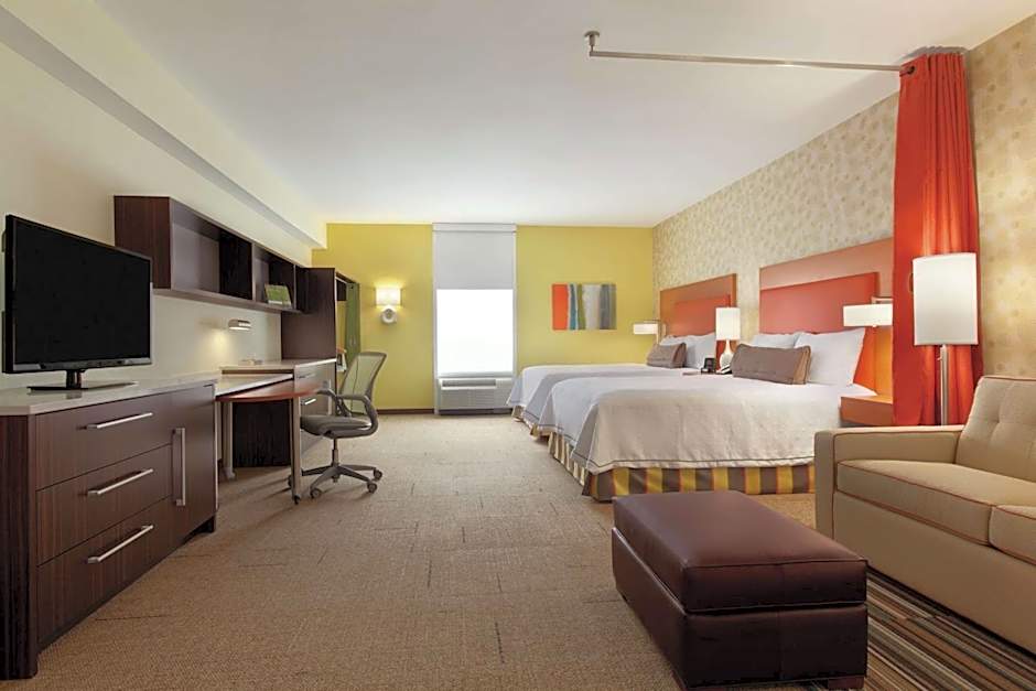 Photo 1 of 3 of Studio 2 Queen Beds, Mobility Accessible