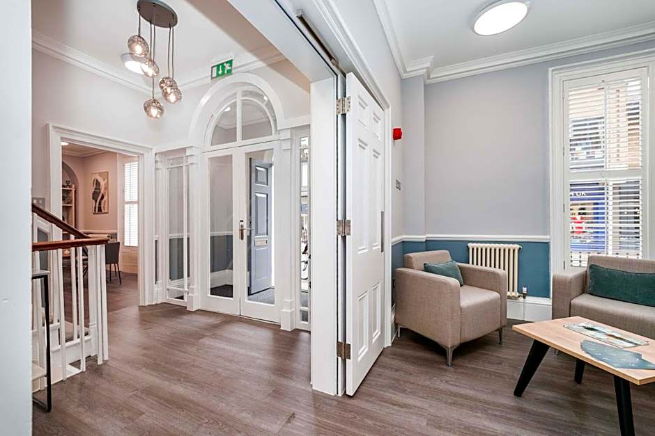 The Regent Aparthotel