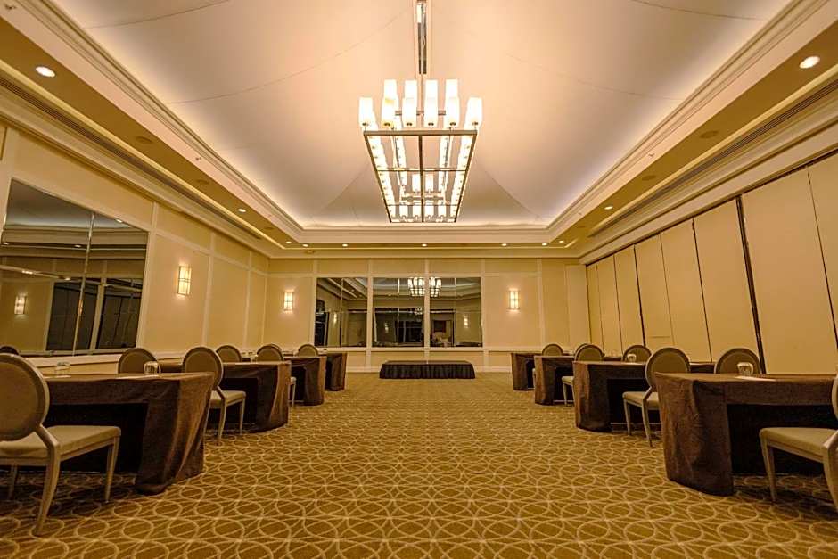 Bristol Panama, a Registry Collection Hotel