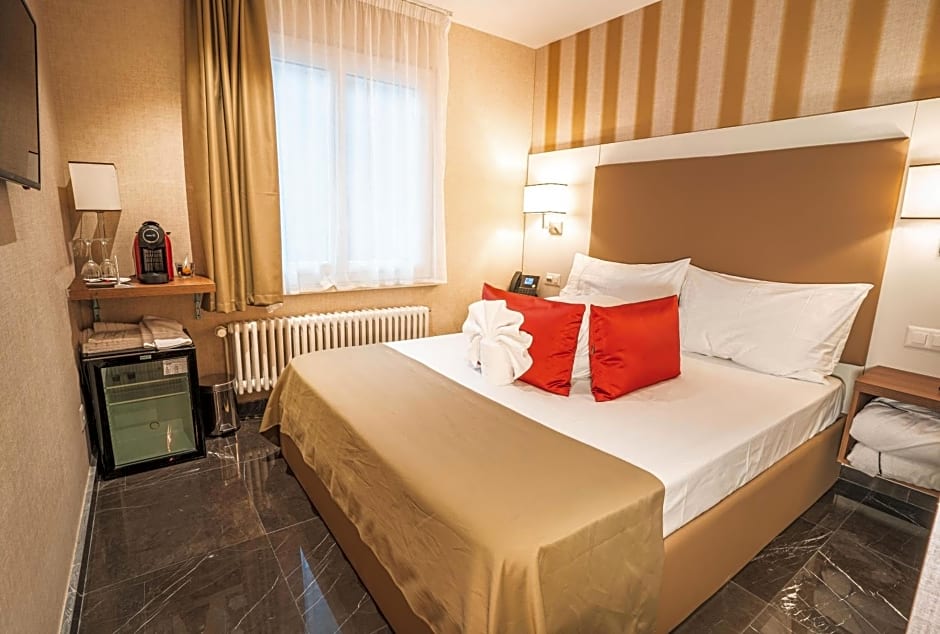 My Home Hotel