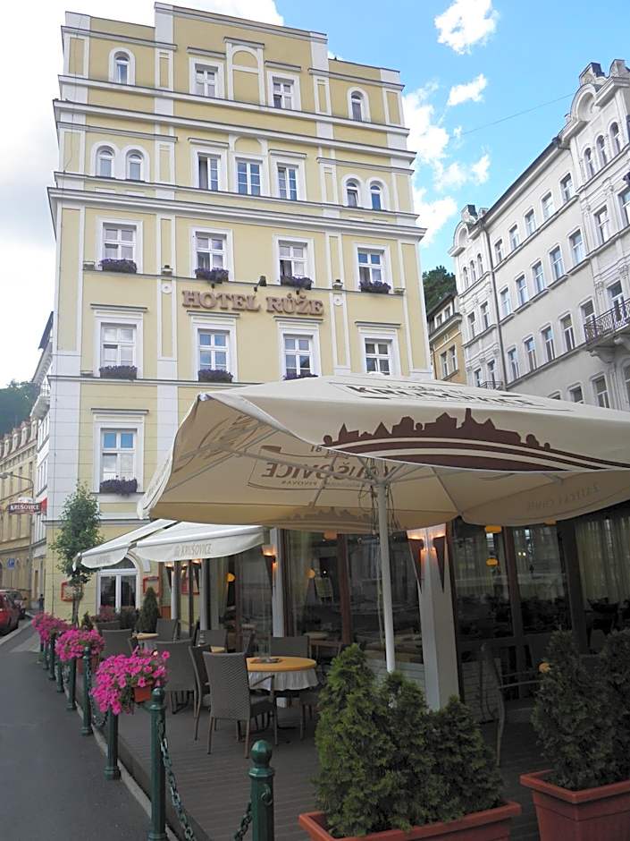 Hotel Ruze