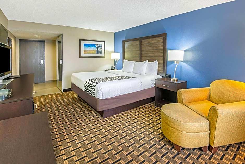 La Quinta Inn & Suites by Wyndham Denison - North Lake Texoma