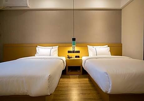 Dossen - Business Twin Room