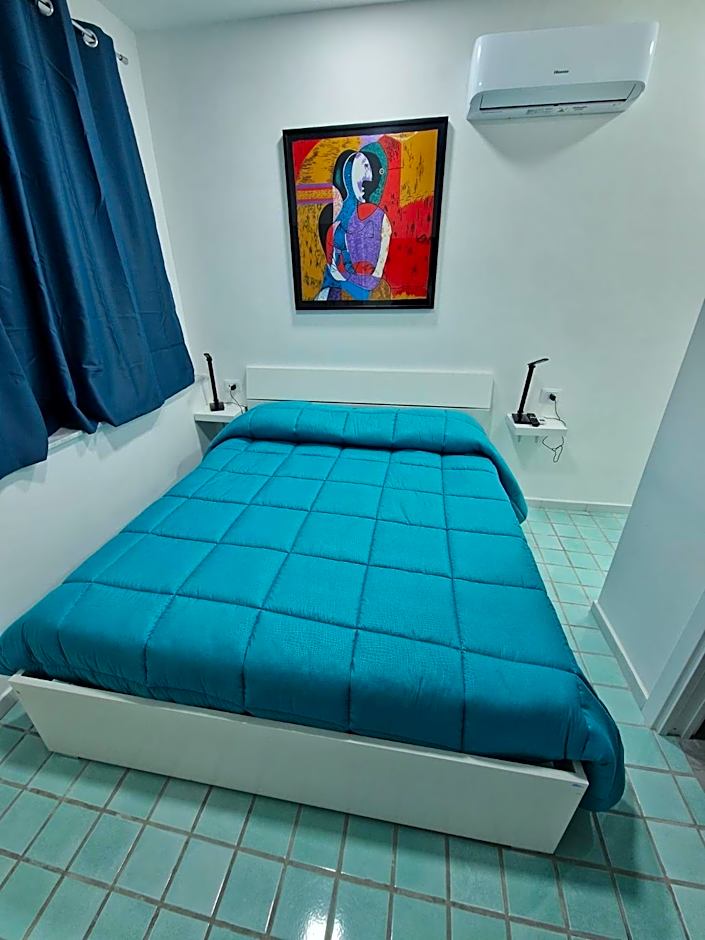 B&B HERCULANEUM RUINS