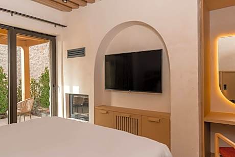 Superior Room with Side Sea View