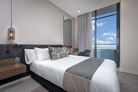 Reserved Suites Illovo