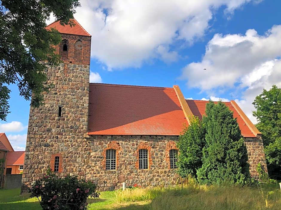Project JUNE - ehemals Landgasthof Jüterbog