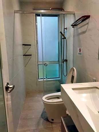 Deluxe Family Suite
