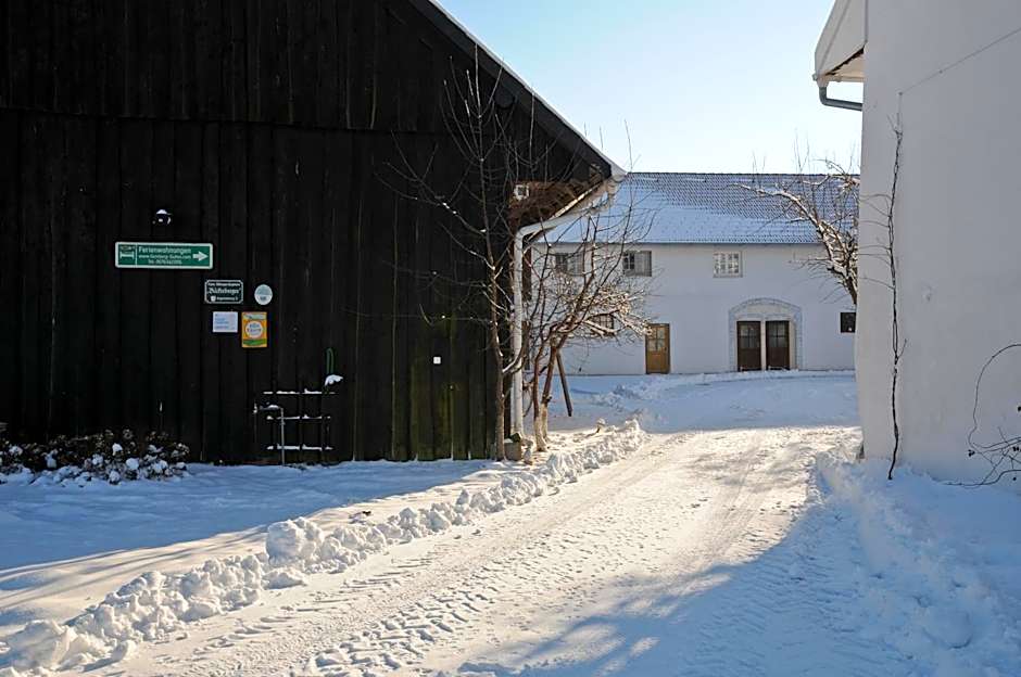 Geinberg Suites & Via Nova Lodges