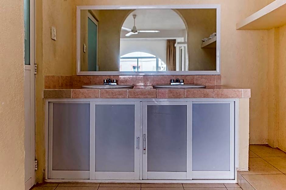 Capital O Hotel El Mejicano