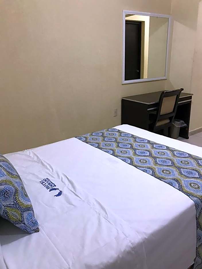 Hotel Dorado a una calle de Playa Regatas y el Malecon