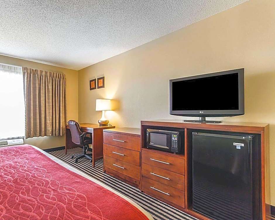 Comfort Inn Owatonna near Medical Center