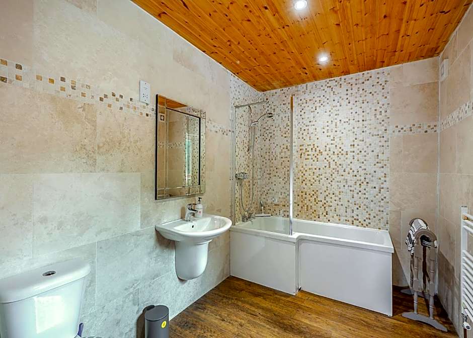 Anglesey Lakeside Lodges